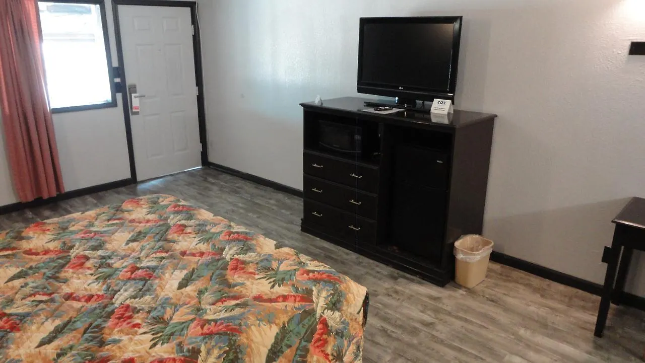 Western Inn - Pensacola Hotel